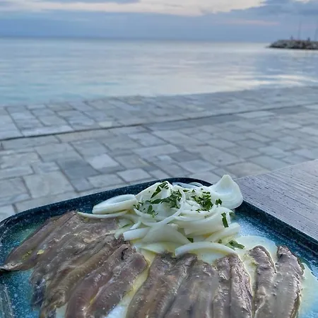 Momo's House * Nikiti (Sithonia)