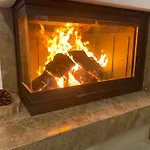 Momo's House بيت للعطل