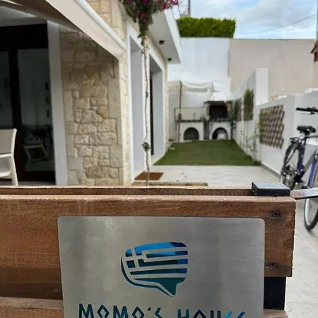 Momo's House * Nikiti (Sithonia)