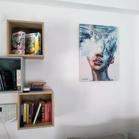 Momo's House بيت للعطل