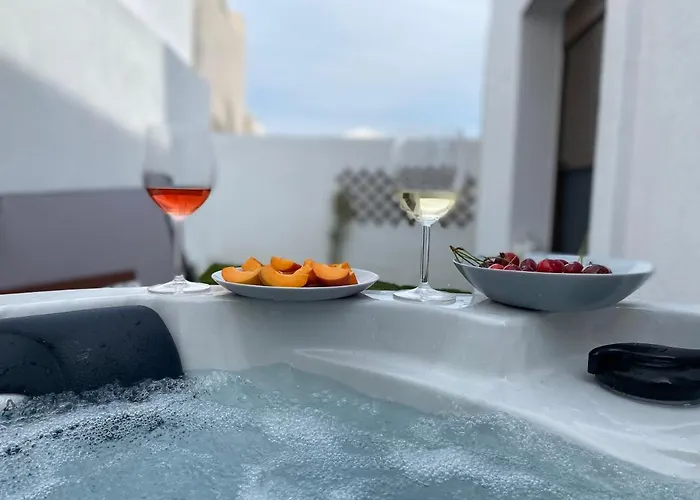 Momo's House بيت للعطل